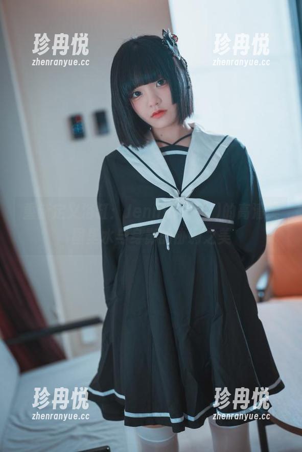重新定义浴缸：Jenny(정제니)的高清美图里水与身影的协调之美