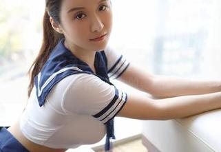 MFStar模范学院 – 白茹雪Abby的最新运动图册，好像有点飘忽，那种“飘”的美感！