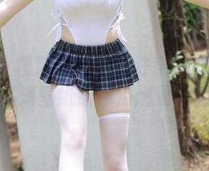 MFStar模范学院 – 和许诺Sabrina在天台，高清壁纸给你点燃夏日的温度！