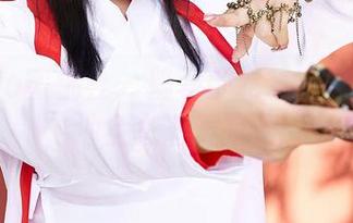 MiiTao蜜桃社 – 隐秘的水珠：李颖诗泳池全套下载指南