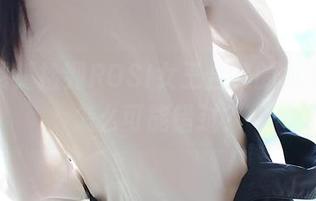 免！费！捡到ROSI女王合集的机会，我怎么可能错过？