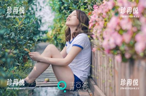 TGOD推女神 - 白色写真：沫晓伊也太能吸引眼球了吧！