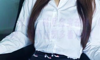 TuiGirl推女郎 – 哈尼宝宝在线：制服之美图，忍不住想多看几眼！