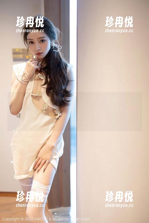 XIAOYU语画界 - 当你翻开杨紫嫣的女友写真套图，内心却只剩下：这万一恋爱了呢？