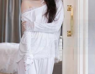 Xiuren秀人网 – Egg尤妮丝写真档案：她的“日常”真的不过是随便拍吗？