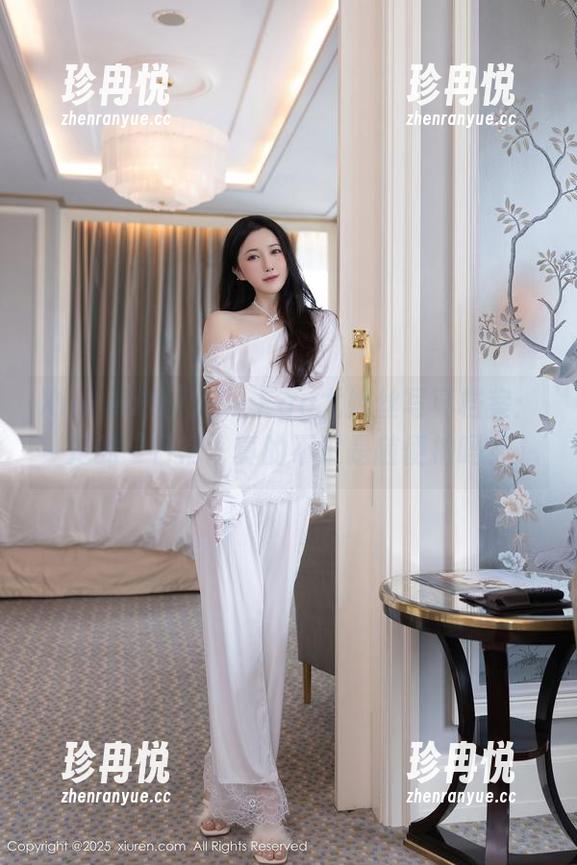 Xiuren秀人网-Egg尤妮丝 Xiuren秀人网 - Egg尤妮丝写真档案:她的“日常”真的不过是随便拍吗?