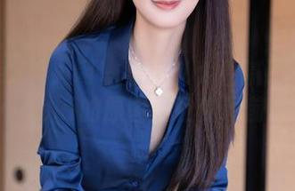 Xiuren秀人网 – 当你以为看腻了连体衣，Erikaki的原图又让你眼前一亮。