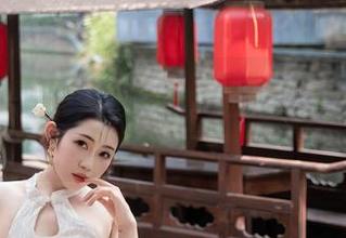 Xiuren秀人网 – 黑色的sophie余冰，原图里每个细节都说着话，真想全看透。