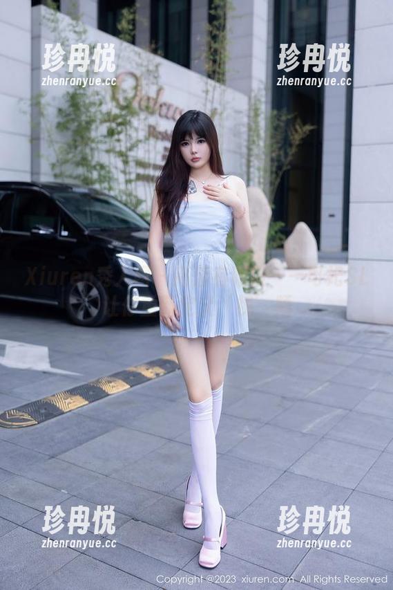 Xiuren秀人网-司妃SL Xiuren秀人网 - 高清有眼镜——司妃SL让你重新定义‘视’频