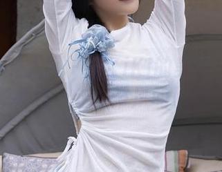 Xiuren秀人网 – 宋KiKi的美图——腿长就是好，走路带风的那种！