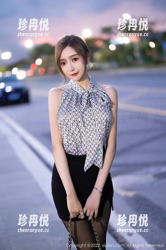 Xiuren秀人网-小逗逗 Xiuren秀人网 - 又被小逗逗的可爱原图击中,这玩意儿我受不了!