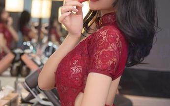 Xiuren秀人网 – 天呐！王馨瑶Yanni在原图里清纯到让我觉得，最近的荤段子多了点好吗？