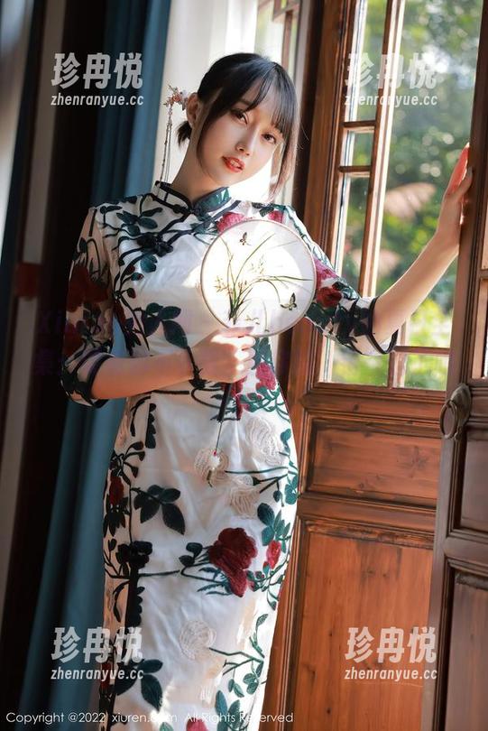 Xiuren秀人网 - 菲儿beauty的夏日全集：要是你不下载，那你就’错’过了哦！