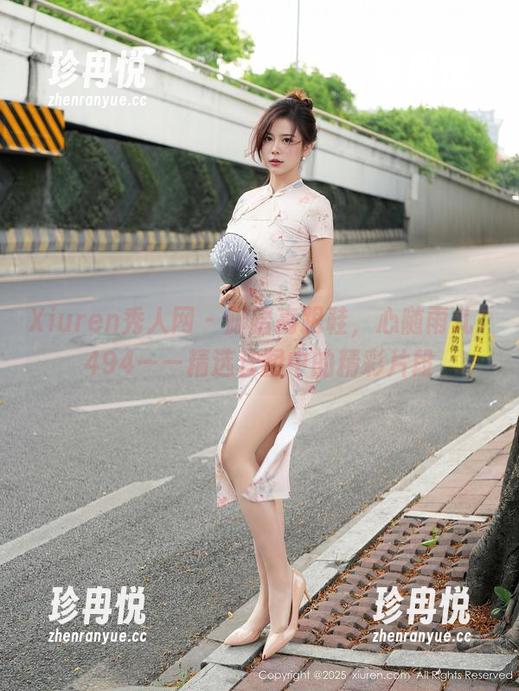 Xiuren秀人网-雨儿1494 Xiuren秀人网 - 脚踏高跟鞋,心随雨儿1494——精选套图中的精彩片段
