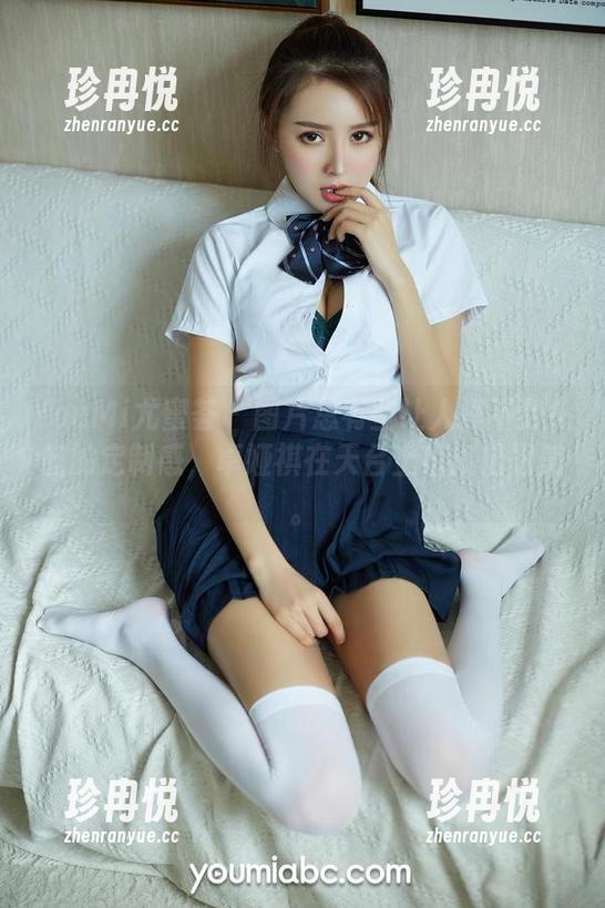 YouMi尤蜜荟 - 图片总有些让人摸不到头脑的定制感，卓娅祺在天台上细腻仍旧美。