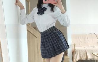 找寻最适合你的网袜？nagisa魔物喵毕业写真下载！