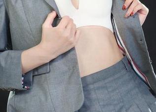丽柜 – 司琪现身：图集里的女孩们，乐趣和资源领衔主演！