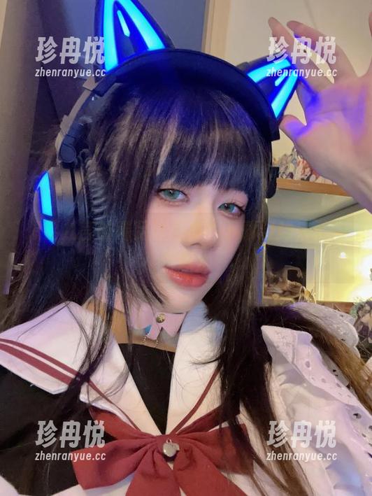 想要九言的裸足作品集？下载姿势来了，快跟上