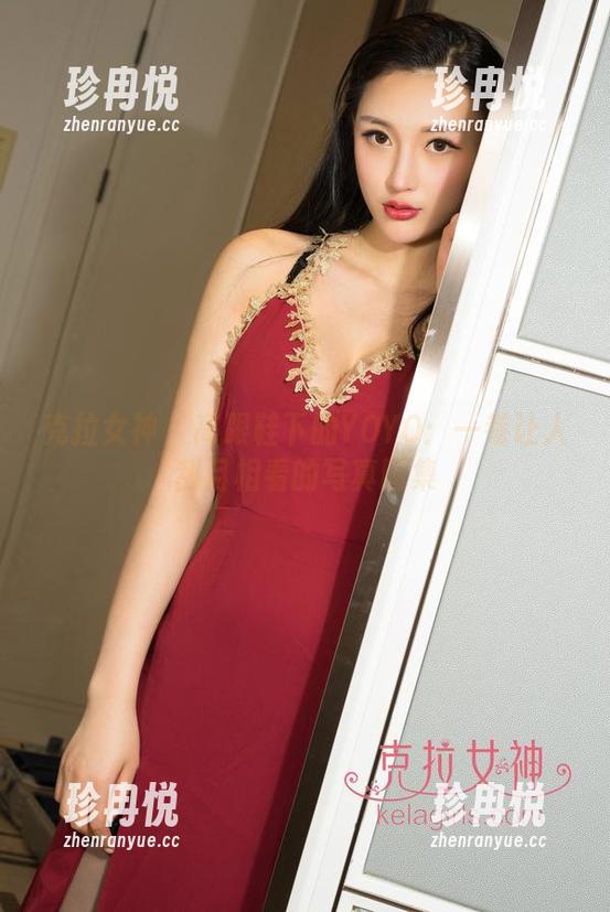 克拉女神 - 高跟鞋下的YOYO：一卷让人刮目相看的写真图集