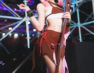 让南桃Momoko带你进入绫波丽的制服宫殿，图库真的承载了啥？