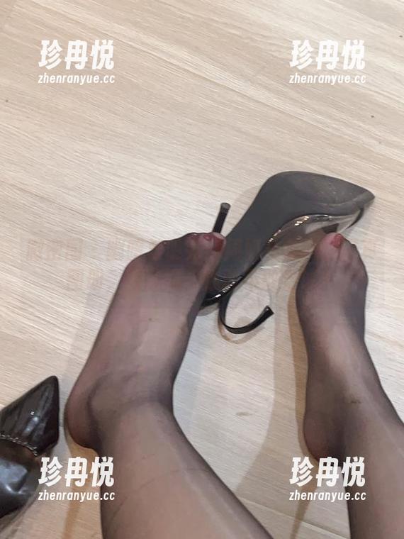 微密圈 - 幽暗与明亮：周妍希的黑白写真图册，我就问，你敢不敢尝试？