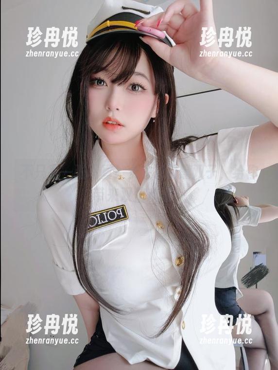 不只是一张写真！女主K的黑双子，给你带来双倍欢乐！