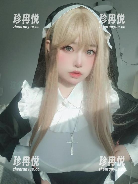 女主K 这个夏天,女主K的免费图册:是奶牛还是别的什么,思绪全飘了~