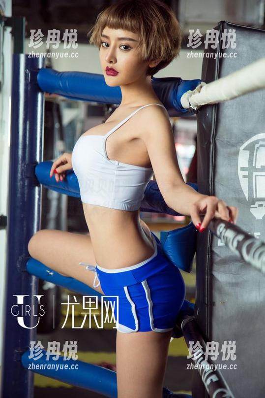 尤果网-齐贝贝 尤果网 - 齐贝贝的双马尾套图更新,像是提醒我别太纠结于头顶那点儿事。
