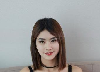 尤物馆 – 最新图包来啦，孟狐狸FoxYini的夏天，呵，有种离不开的气息。