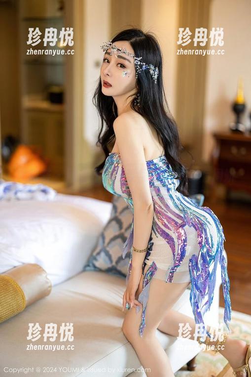 尤蜜荟 - 网盘不只有学习资料，还有周妍希的套装作品，谁说不能兼得？