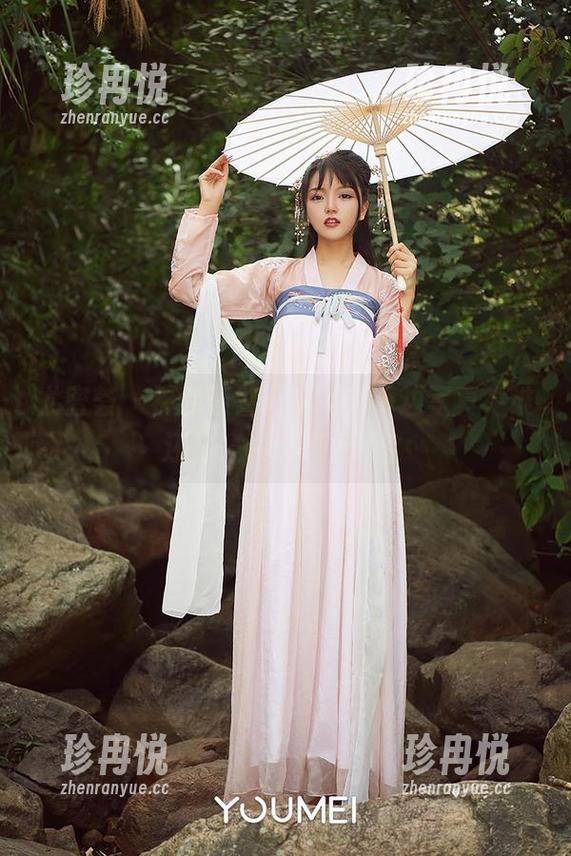 尤蜜荟 - 福利预警：李芊芊海边写真，谁还注意其他风景呢？