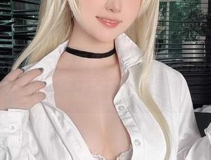 翻看屿鱼的妹妹写真，变化莫测的视角总能让我愣住。