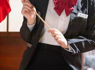 让“屿鱼yukako女孩”在线把你传送到另一个维度，保证比海洋深处更缤纷夺目！