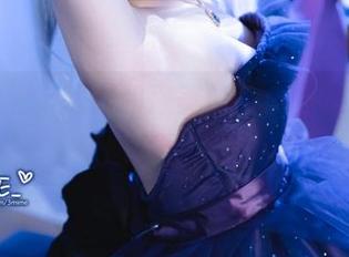 私拍时刻，制服和弥美Mime让我忍不住想多看几眼