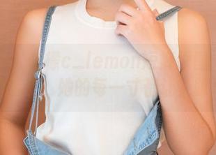 推女神 – 柠檬c_lemon短裤原图：私房的俏皮，她的每一寸都让人瞩目