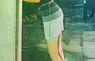 推女郎 – 胡允儿的少女写真，转眼一瞥，竟让我好想穿越回读书时光。