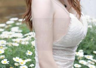 模范学院 – 高清壁纸？更像是梦游仙境里的Abby王乔恩女神，等着我去拜访呢。
