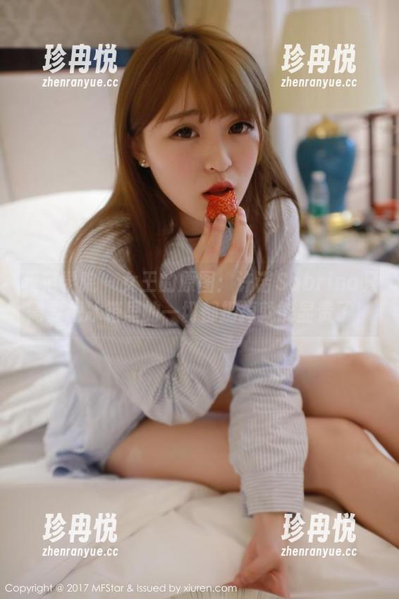 模范学院 - 女王的原图：许诺Sabrina只需要把冰箱里的一切都扔掉就能显贵了！