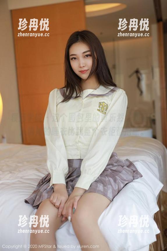 模范学院 - 这个图包里的黄乐然，难怪有人说她的睡衣比我整个衣柜都抢眼。