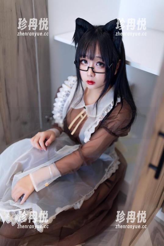 樱井小莜新出粉色套图：路、人、风景……都不重要了，重要的是她的态度！