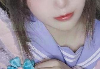 洛可ss与她的豹纹：不需要光照，美图就是最好德奢侈品！