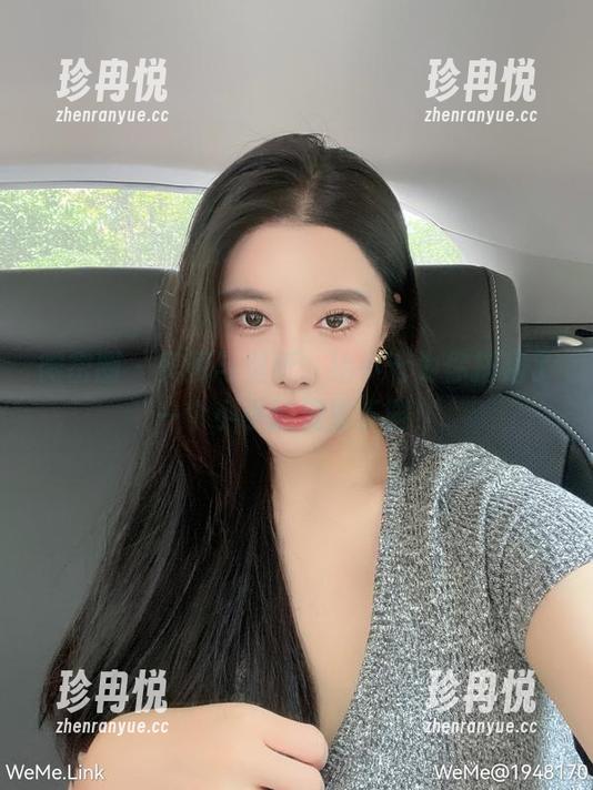 微密圈 - 美图与壁纸，猪小七为你搭建了一个小小的视觉乐园！