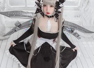新图包出炉！猫田圣奈奈这次展示了让人流口水的长腿组合！