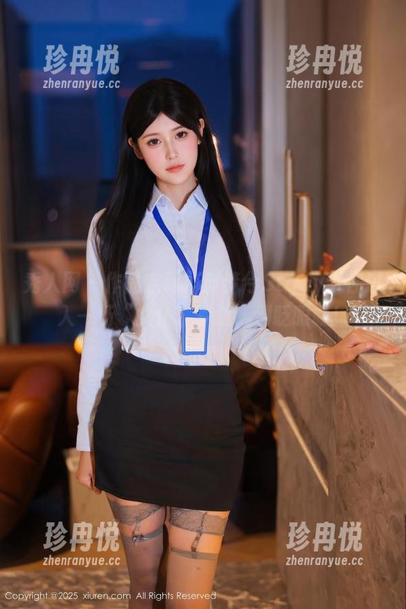 秀人网 - 作品定制：何梦兮Stacy带你进入一场“女仆”梦游，别眨眼哦！