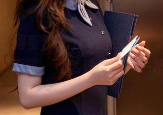 秀人网 – 周慕汐fairy的奶牛合集，壁纸挑得不错，竟然这么别具一格？
