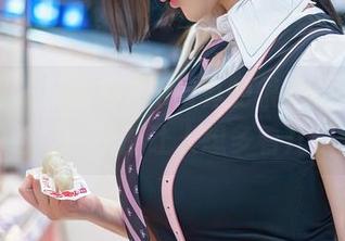 秀人网 – 李雪婷Anna真的很会拍，女孩图包每一张都让人想多看几眼！