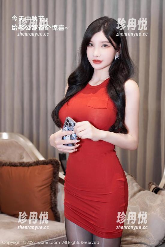 秀人网 - 好莱坞没我王雨纯的开背毛衣集合，全在这儿，私房风格，你见过吗？