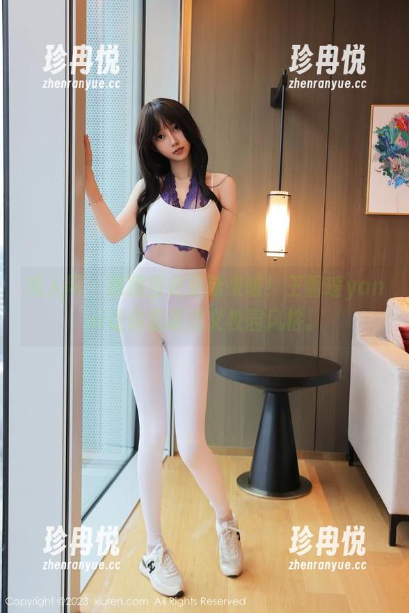 秀人网 - 制服图包更新来啦！王馨瑶yanni让你重新定义校园风格。