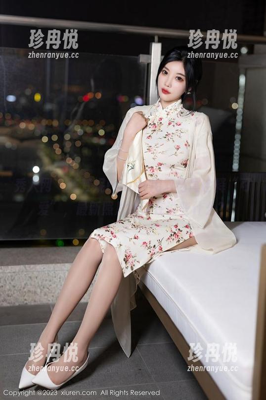 秀人网-陈梵妮Fanny 秀人网 - 陈梵妮Fanny用双马尾诠释“可爱”,最新照片好像在说些什么?