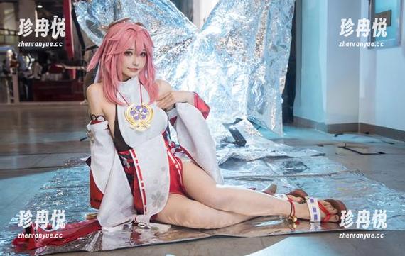 糖果果Candy的死库水梦，更新cos带你游泳去